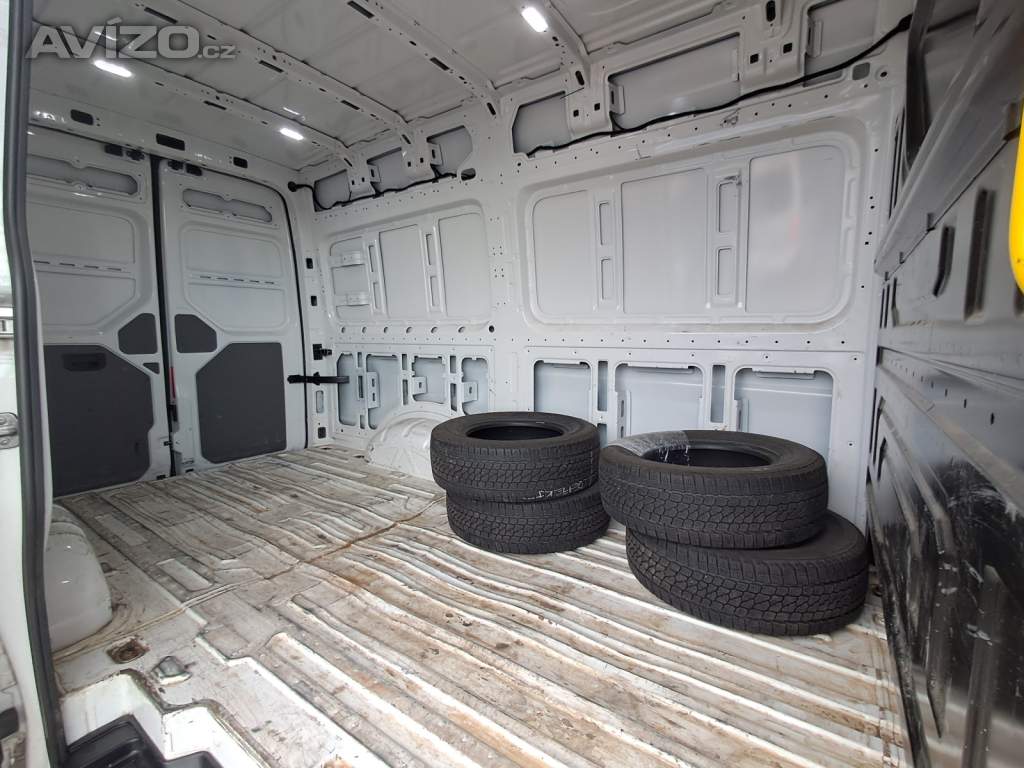 Foto inzerátu VW Crafter 2.0 TDI
