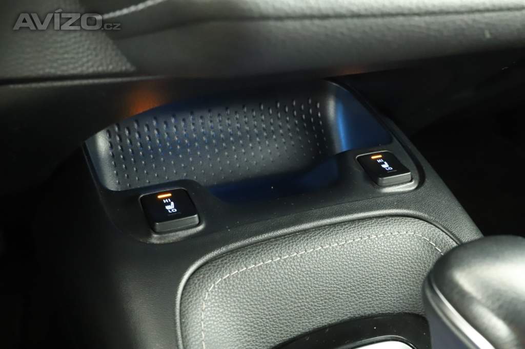 Foto inzerátu Toyota Corolla 1.8 Hybrid