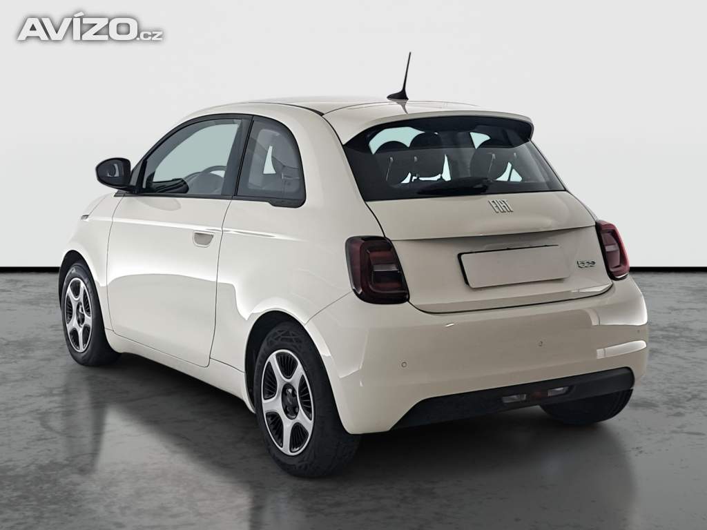 Foto inzerátu Fiat 500e 42 kWh
