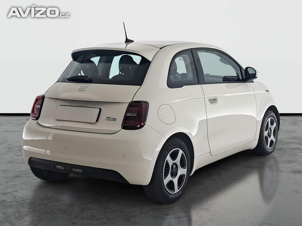 Foto inzerátu Fiat 500e 42 kWh