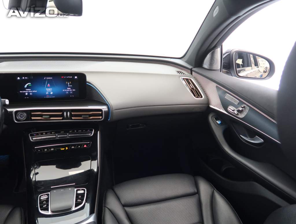 Foto inzerátu Mercedes EQC EQC 400 4MATIC