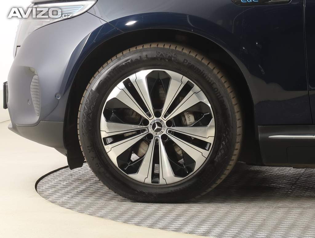 Foto inzerátu Mercedes EQC EQC 400 4MATIC