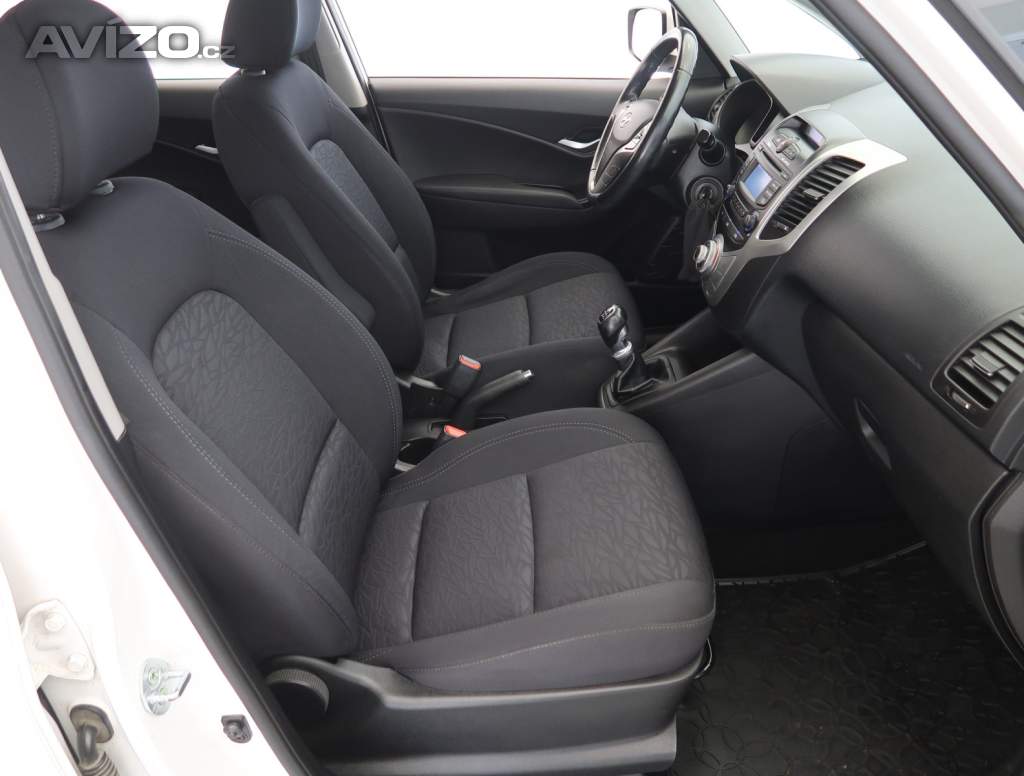 Foto inzerátu Hyundai ix20 1.6 CVVT