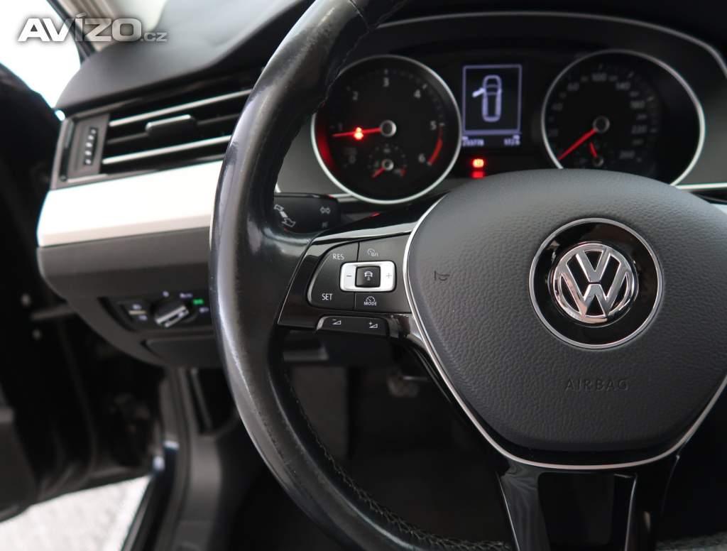 Foto inzerátu VW Passat 2.0 TDI