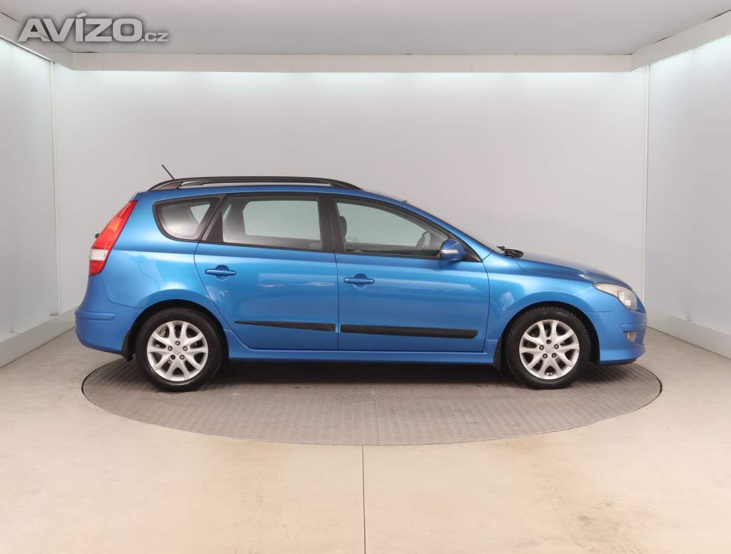 Foto inzerátu Hyundai i30 1.6 CVVT