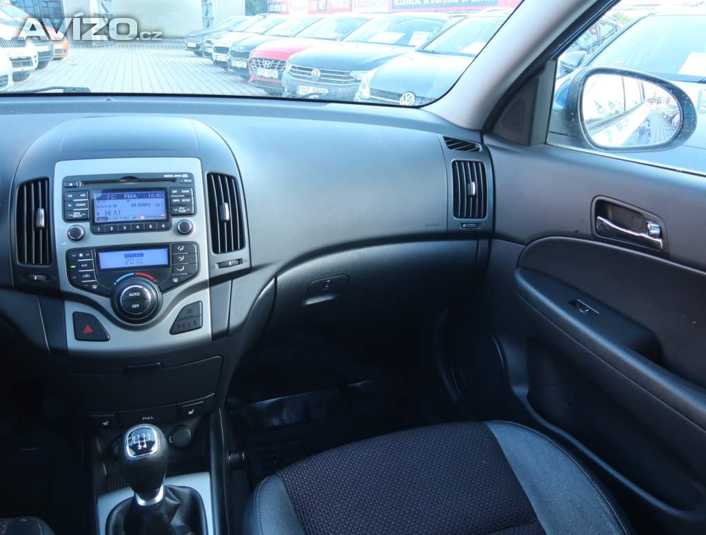 Foto inzerátu Hyundai i30 1.6 CVVT