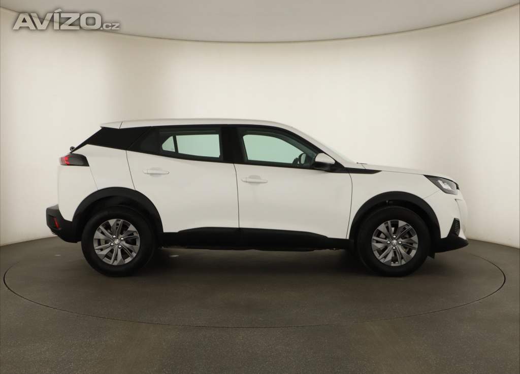 Foto inzerátu Peugeot 2008 1.2 PureTech