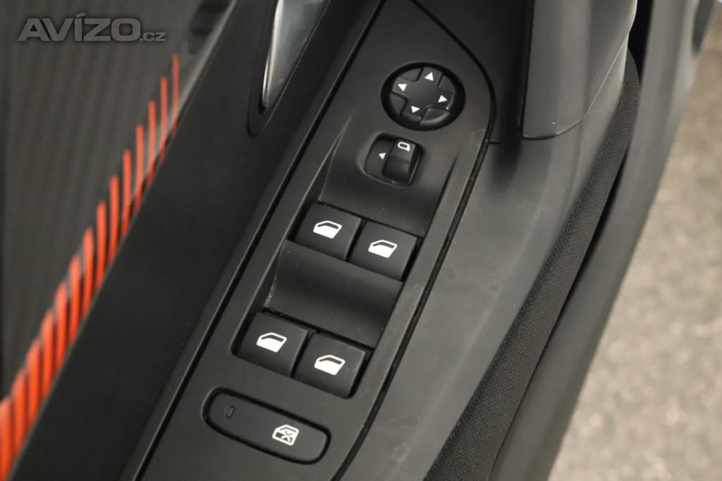 Foto inzerátu Peugeot 2008 1.2 PureTech