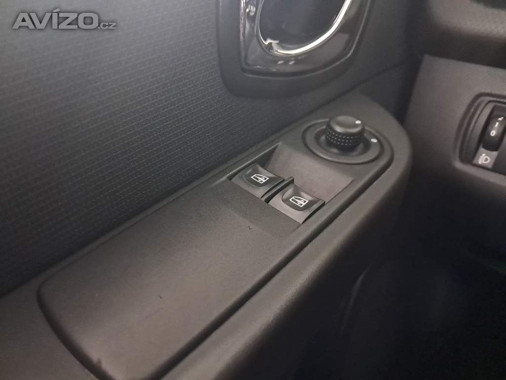 Foto inzerátu Renault Clio 1.2 16V