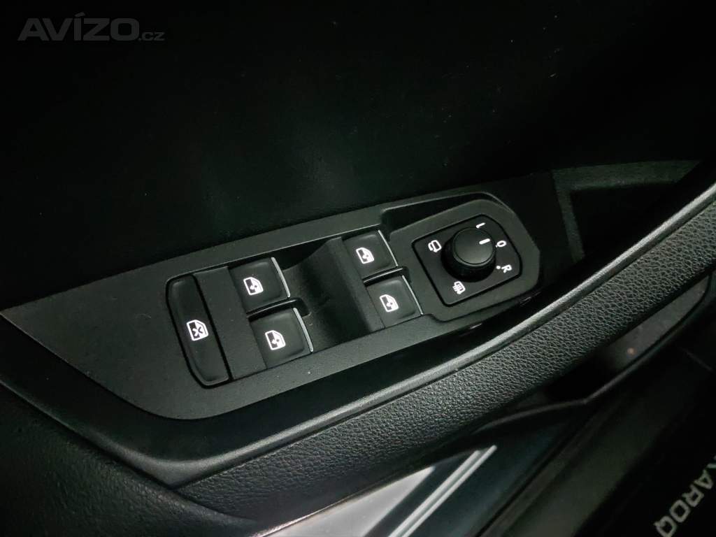 Foto inzerátu Skoda Karoq 1.6 TDI