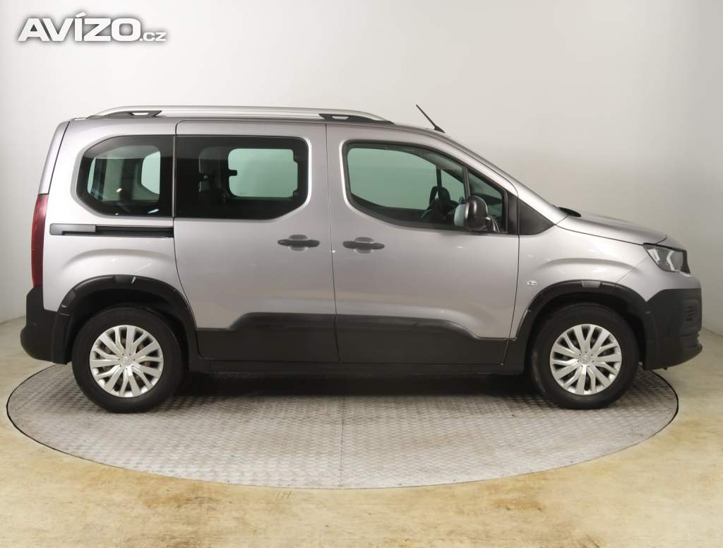 Foto inzerátu Peugeot Rifter 1.2 PureTech