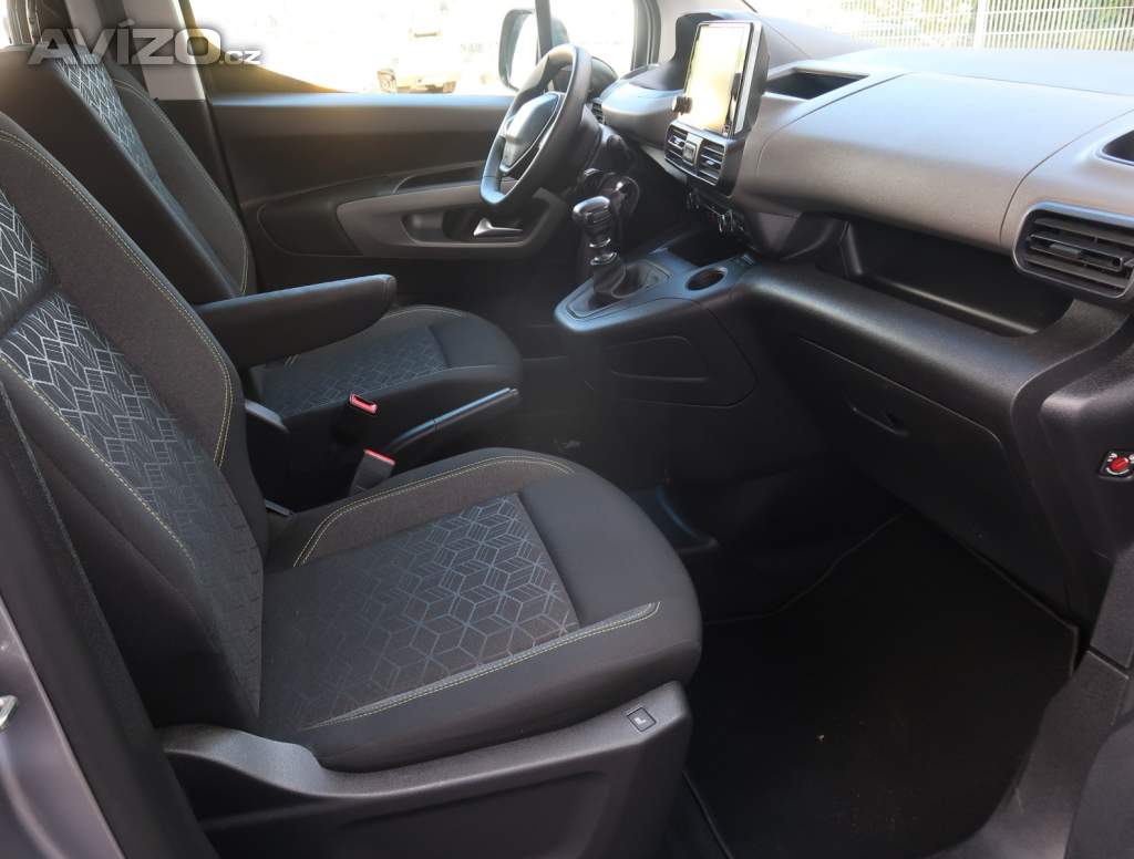 Foto inzerátu Peugeot Rifter 1.2 PureTech