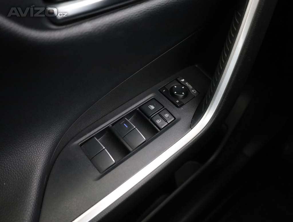 Foto inzerátu Toyota RAV 4 2.0 Valvematic