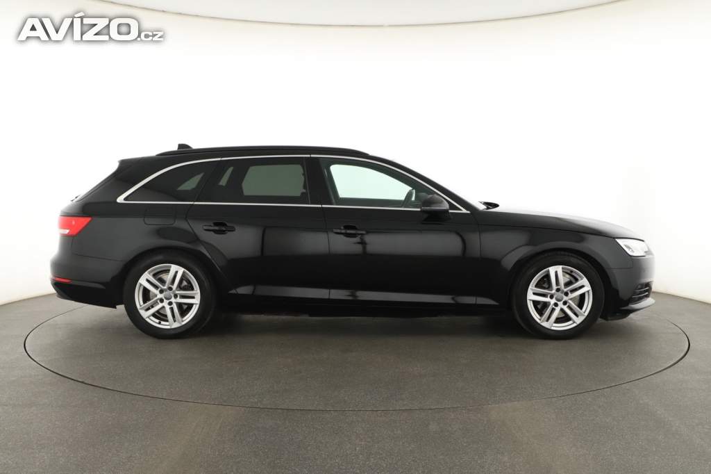 Foto inzerátu Audi A4 35 TDI