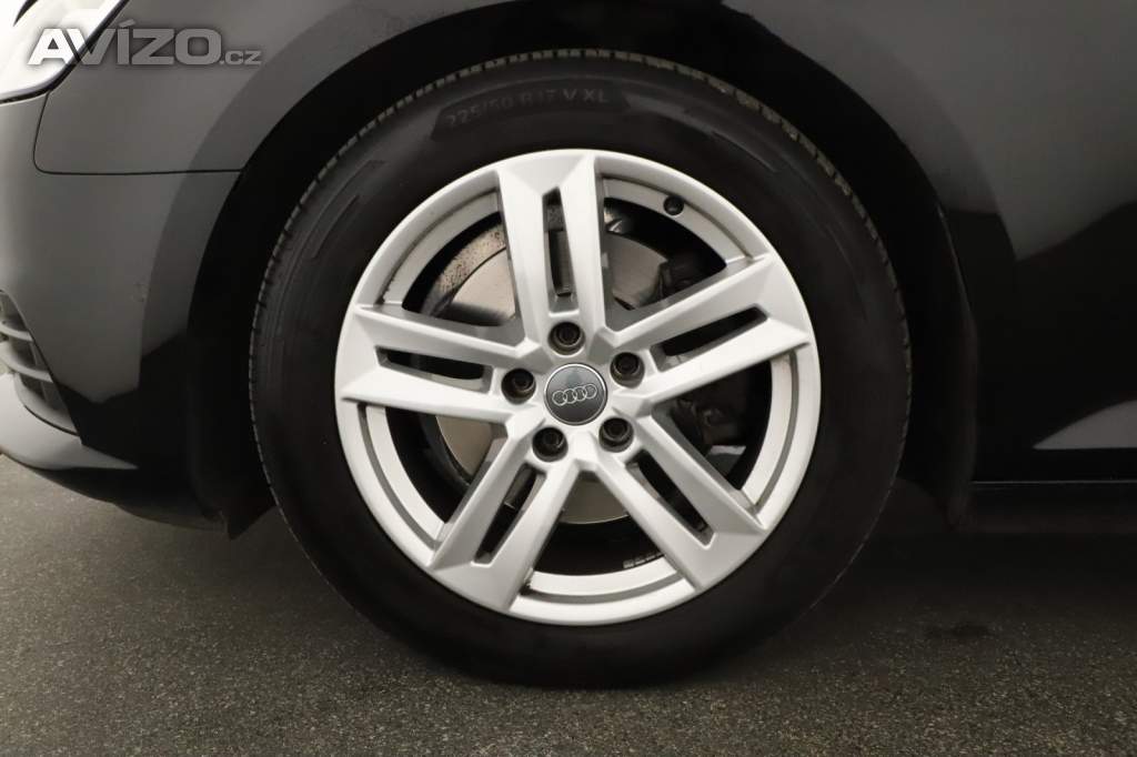 Foto inzerátu Audi A4 35 TDI