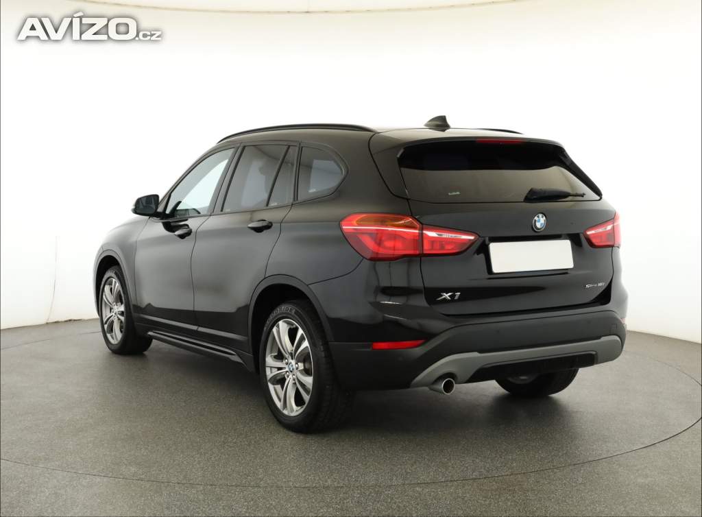 Foto inzerátu BMW X1 sDrive18i