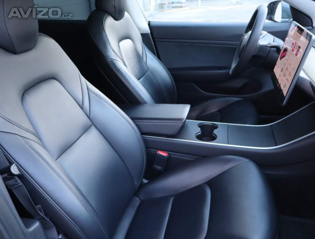 Foto inzerátu Tesla Model 3 Std Range Plus 52kWh