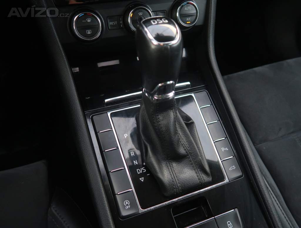 Foto inzerátu Skoda Superb 2.0 TDI