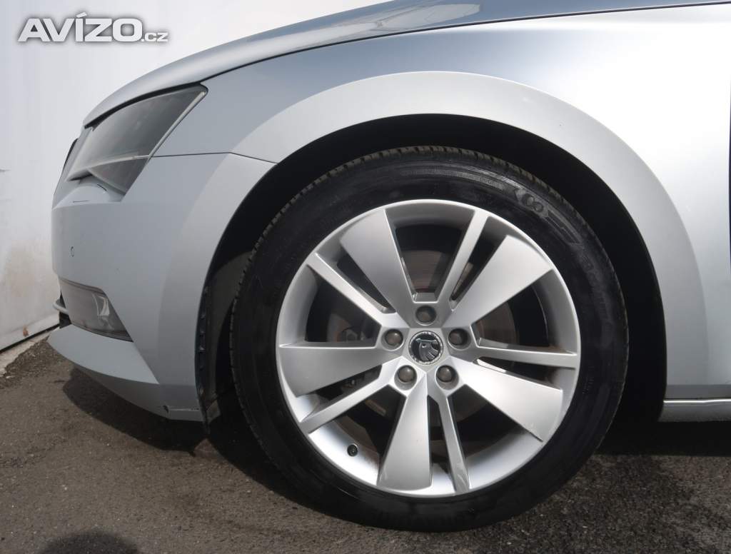 Foto inzerátu Skoda Superb 2.0 TDI