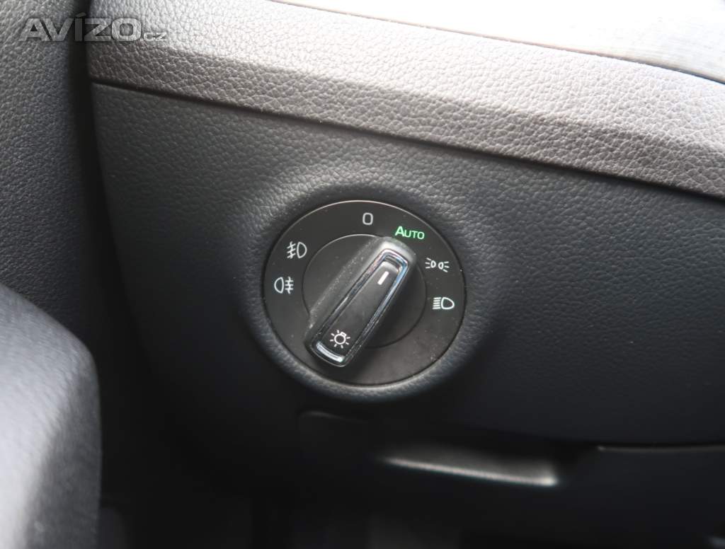 Foto inzerátu Skoda Superb 2.0 TDI