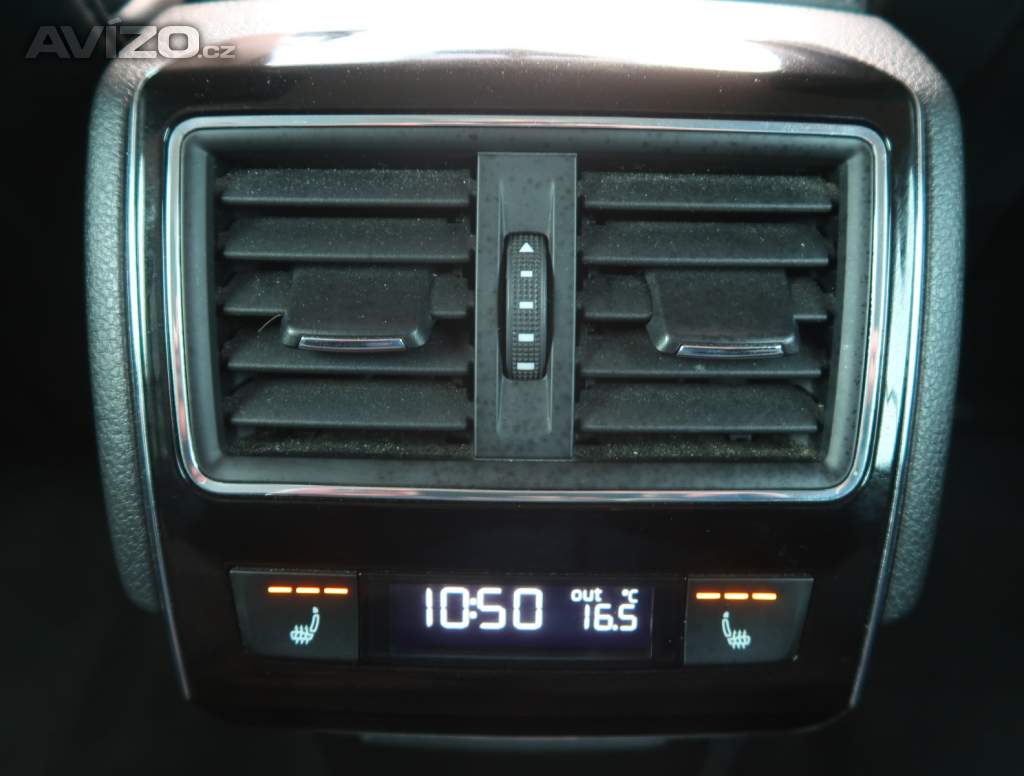 Foto inzerátu Skoda Superb 2.0 TDI