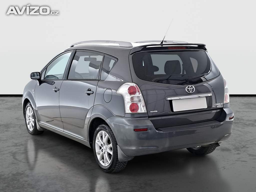 Foto inzerátu Toyota Corolla Verso 1.8