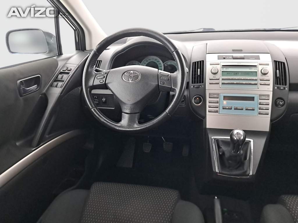 Foto inzerátu Toyota Corolla Verso 1.8