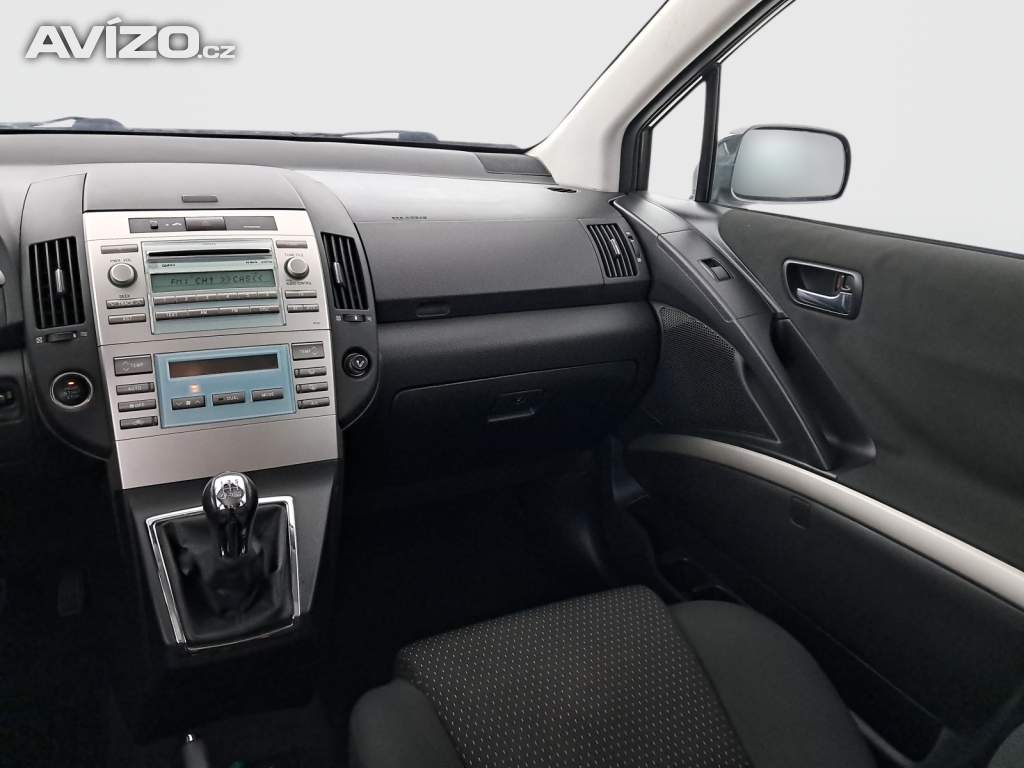 Foto inzerátu Toyota Corolla Verso 1.8
