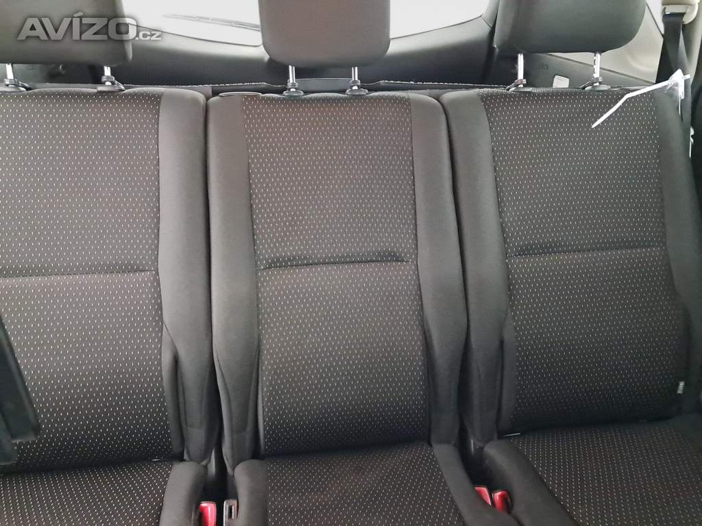 Foto inzerátu Toyota Corolla Verso 1.8