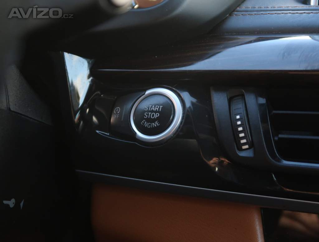 Foto inzerátu BMW X6 xDrive40d