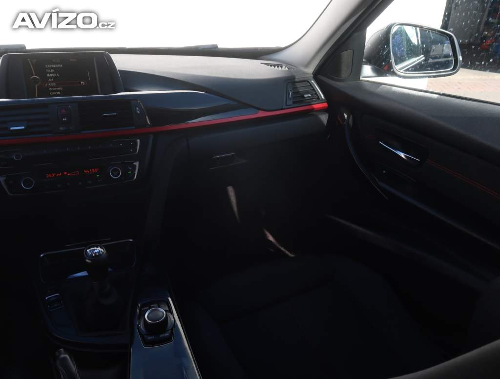 Foto inzerátu BMW 3 320 i