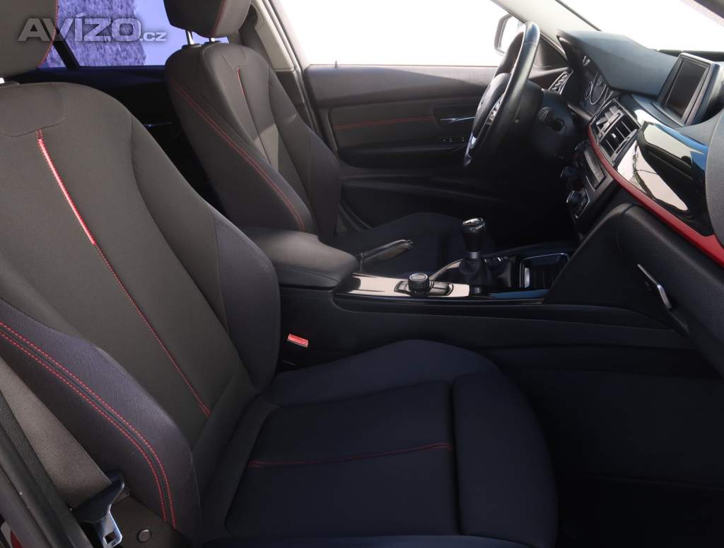 Foto inzerátu BMW 3 320 i