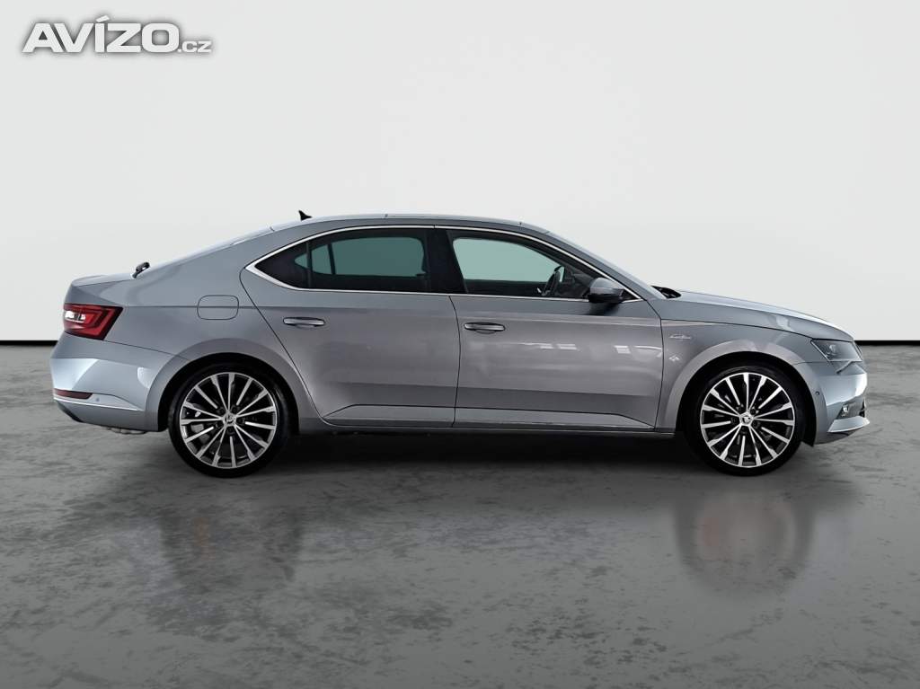 Foto inzerátu Skoda Superb 2.0 TSI
