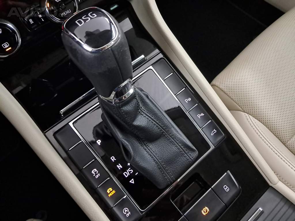 Foto inzerátu Skoda Superb 2.0 TSI