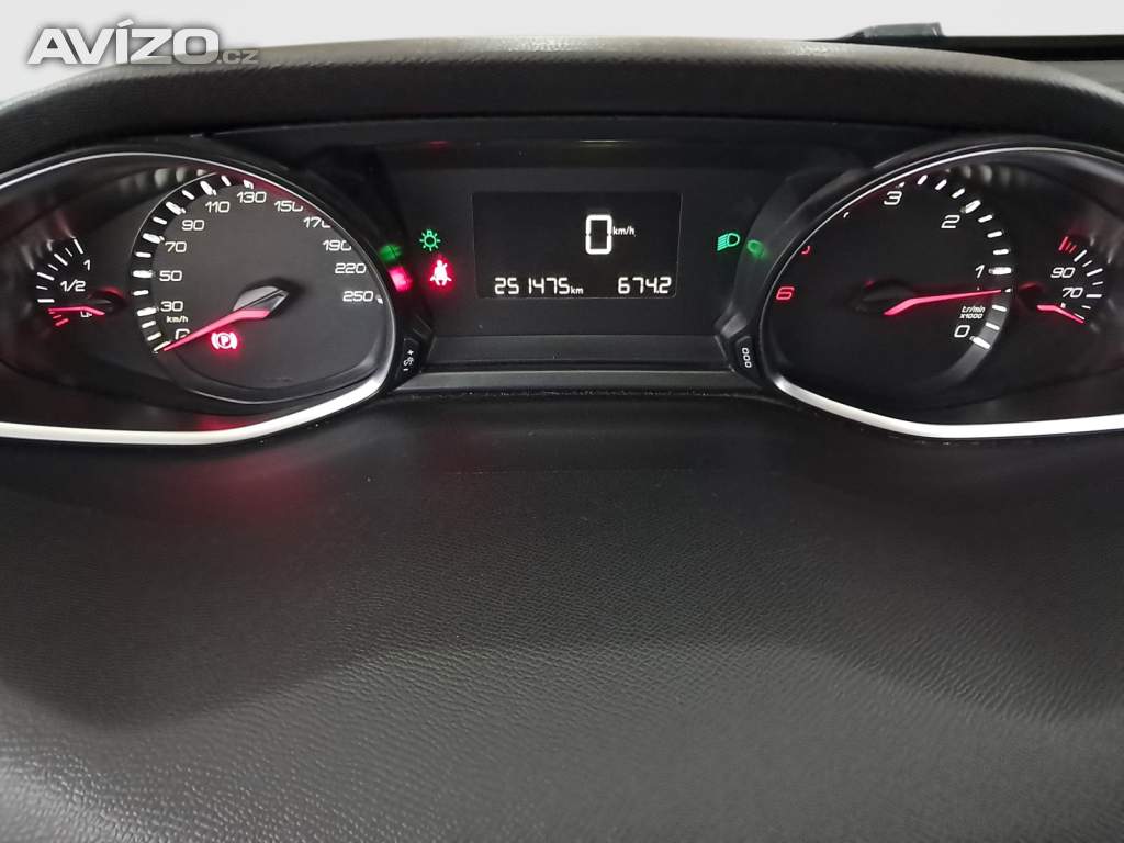 Foto inzerátu Peugeot 308 1.6 BlueHDi