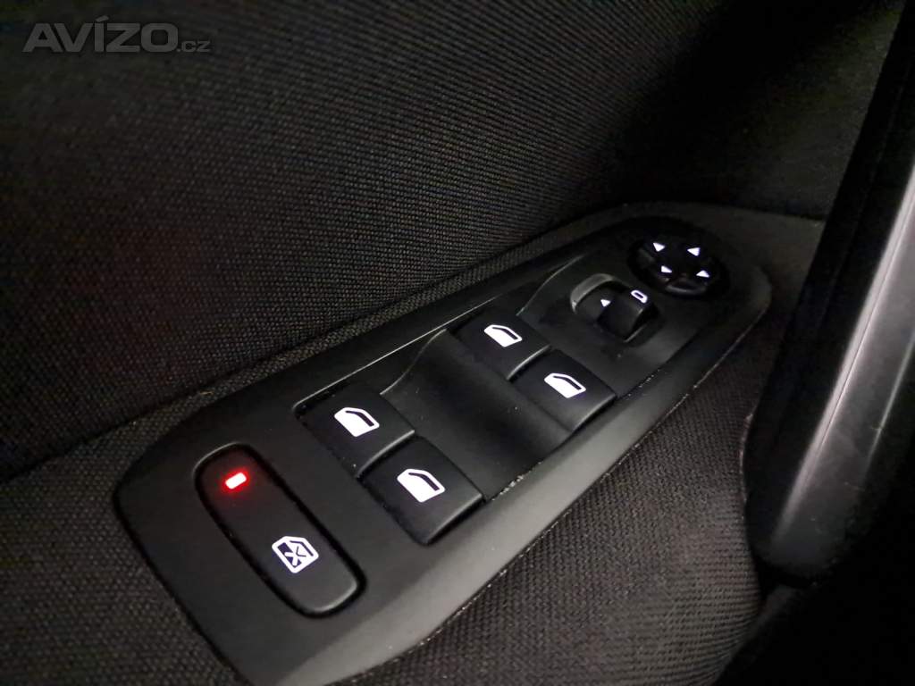 Foto inzerátu Peugeot 308 1.6 BlueHDi