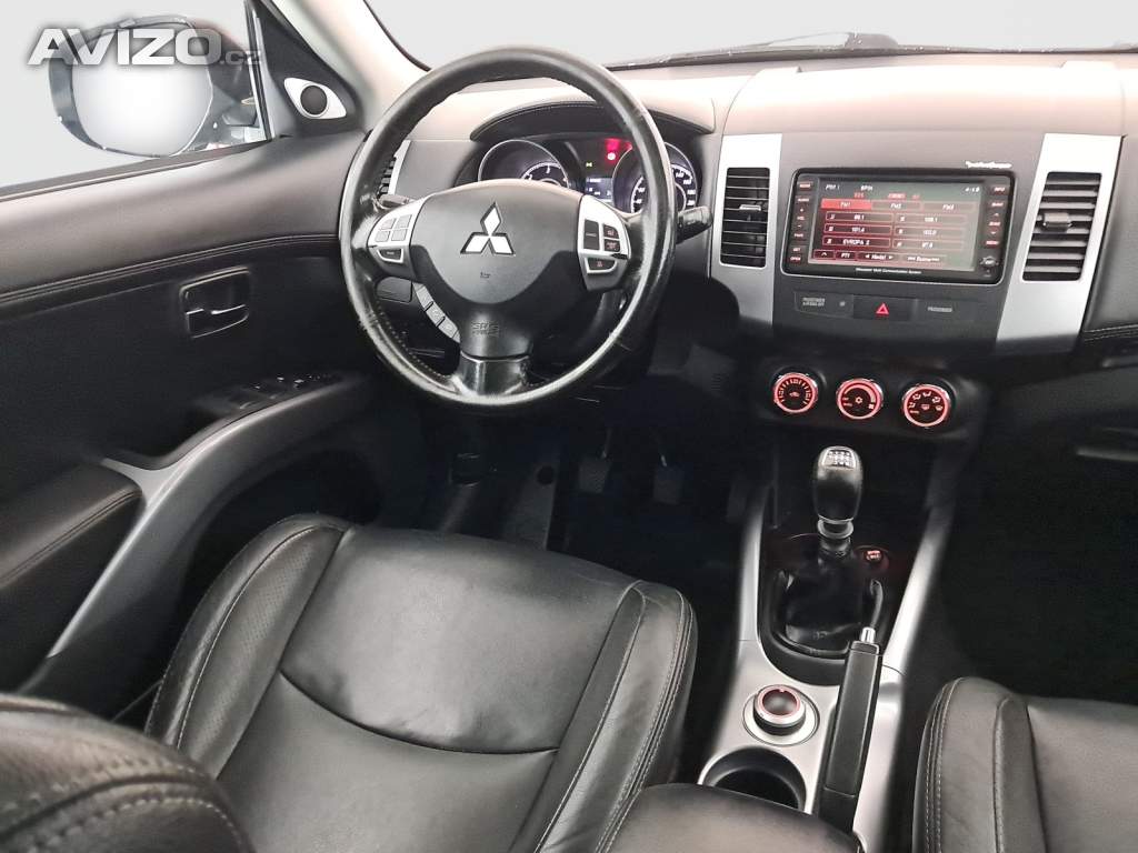 Foto inzerátu Mitsubishi Outlander 2.2 DI-D