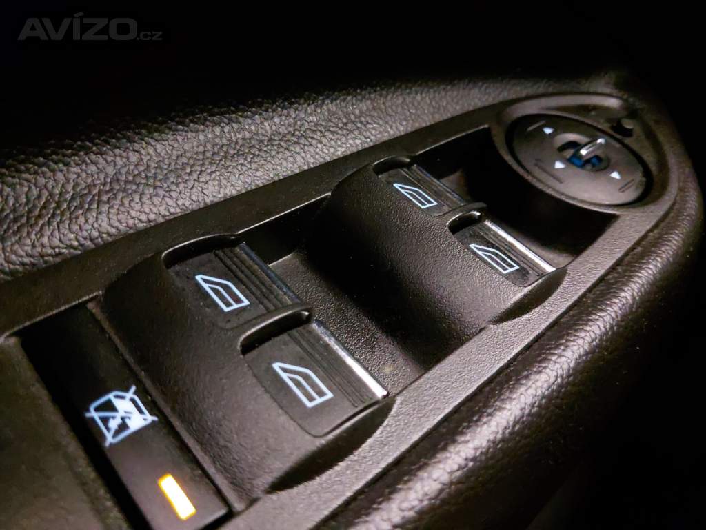 Foto inzerátu Ford Kuga 2.0 TDCi