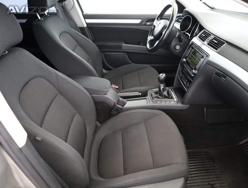 Foto inzerátu Skoda Superb 1.6 TDI