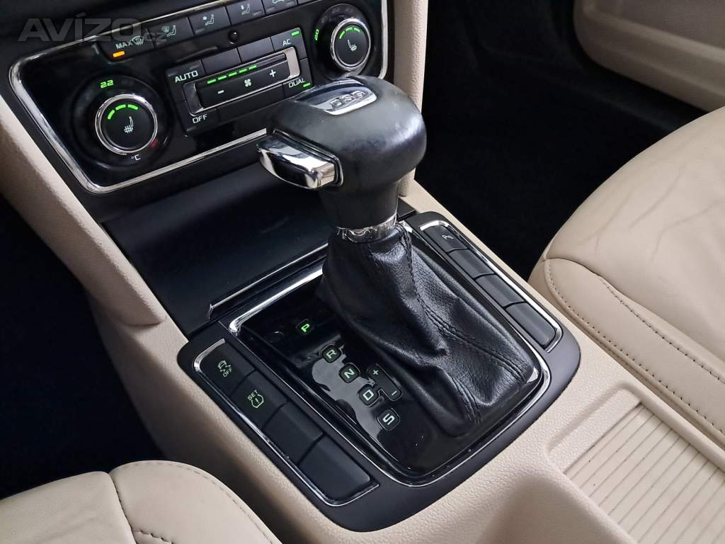 Foto inzerátu Skoda Superb 2.0 TDI