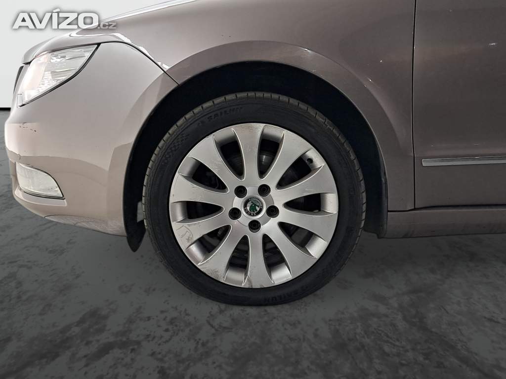Foto inzerátu Skoda Superb 2.0 TDI