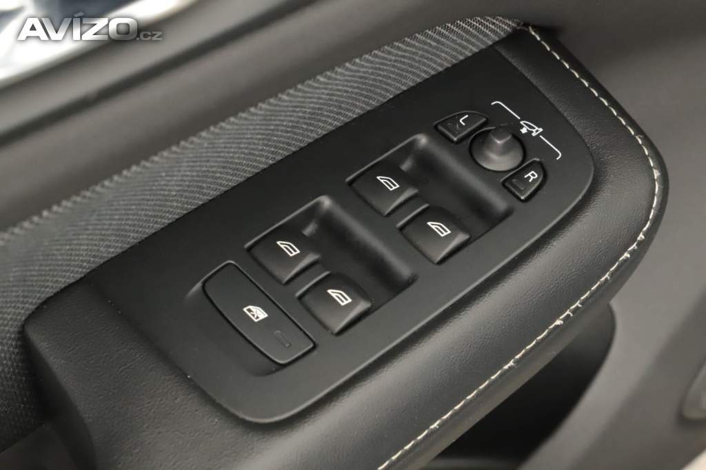 Foto inzerátu Volvo V60 B4