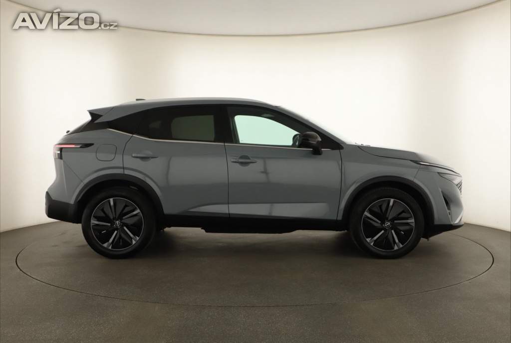 Foto inzerátu Nissan Qashqai 1.3 DIG-T MHEV