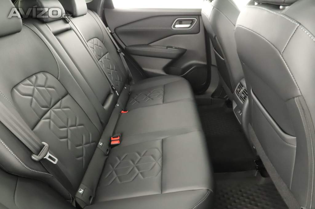 Foto inzerátu Nissan Qashqai 1.3 DIG-T MHEV