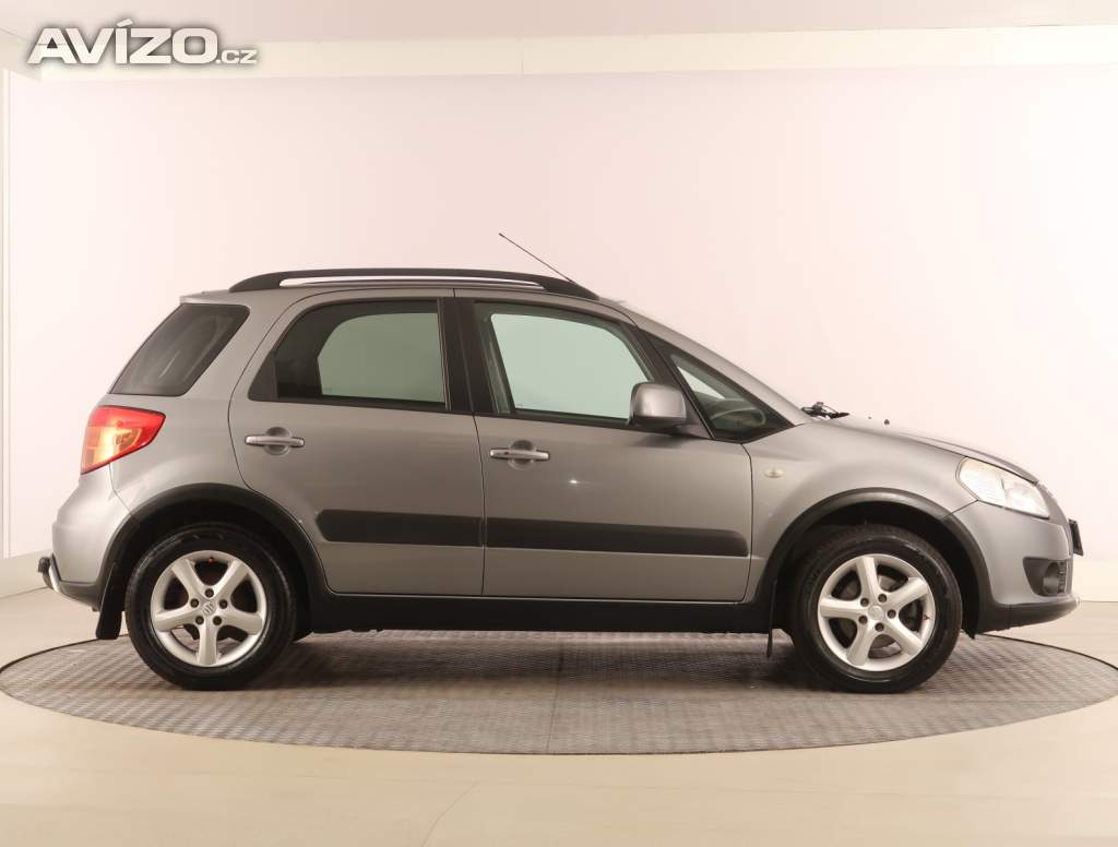 Foto inzerátu Suzuki SX4 1.6 VVT