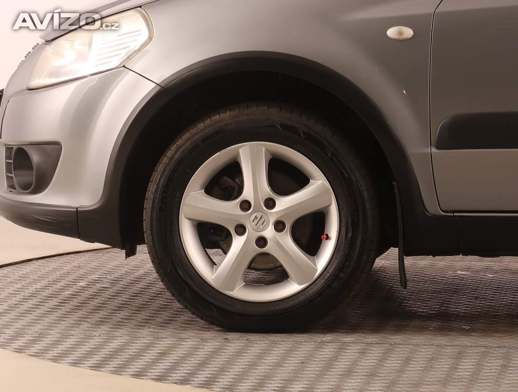 Foto inzerátu Suzuki SX4 1.6 VVT
