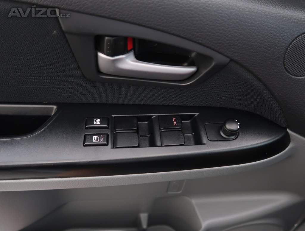 Foto inzerátu Suzuki SX4 1.6 VVT