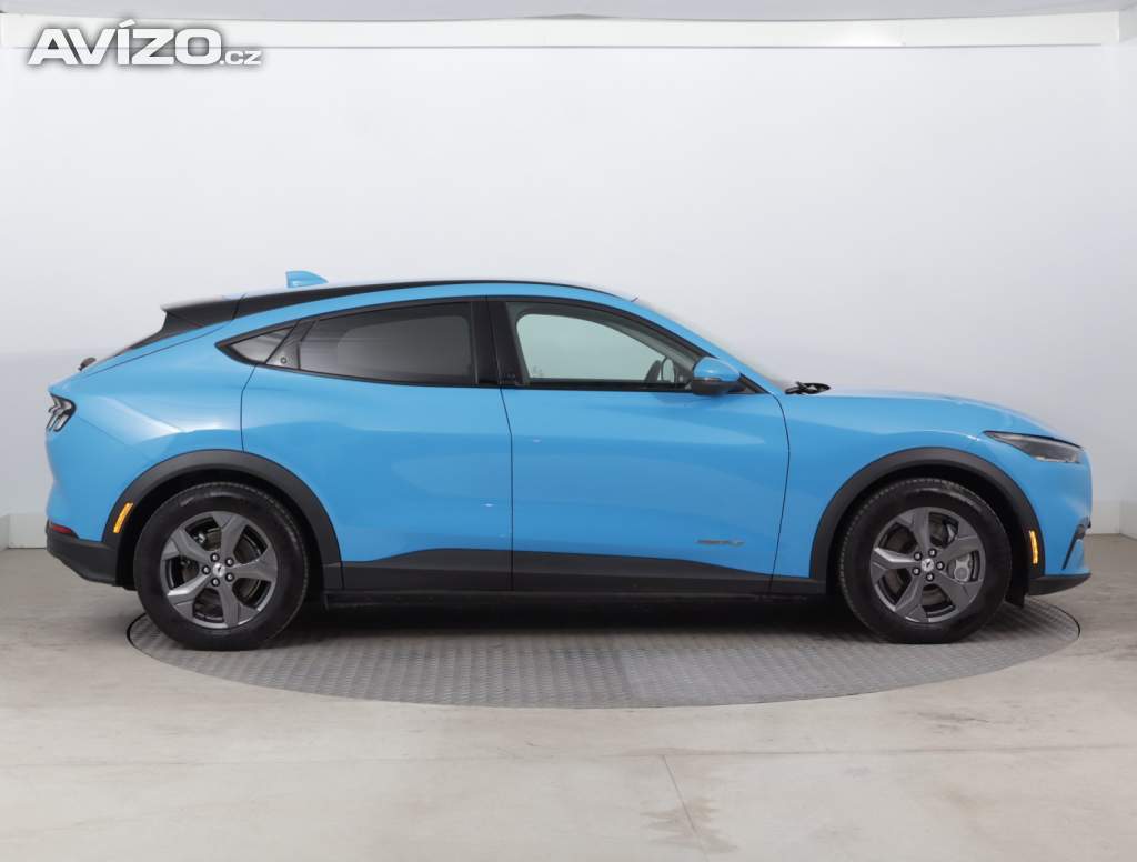 Foto inzerátu Ford Mustang Mach-E Standard Range RWD