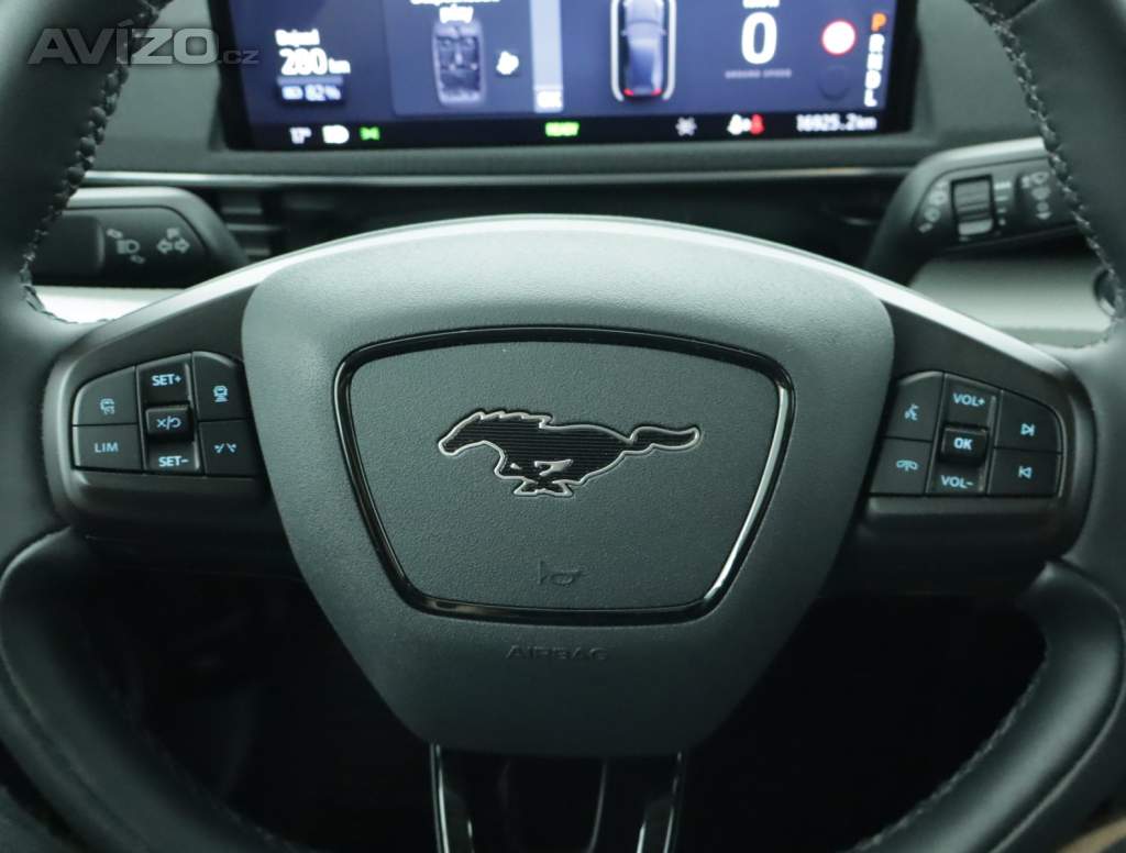 Foto inzerátu Ford Mustang Mach-E Standard Range RWD