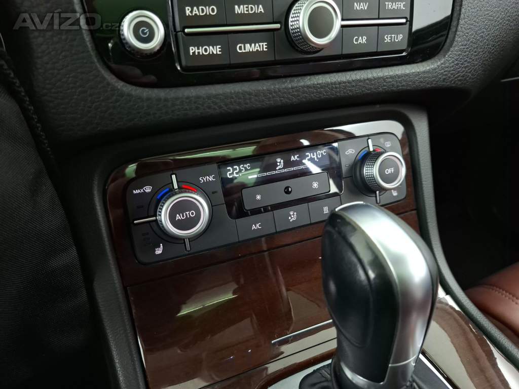 Foto inzerátu VW Touareg 3.0 TDI
